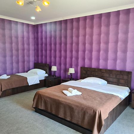 Georgian House Hotel Koetaisi Buitenkant foto