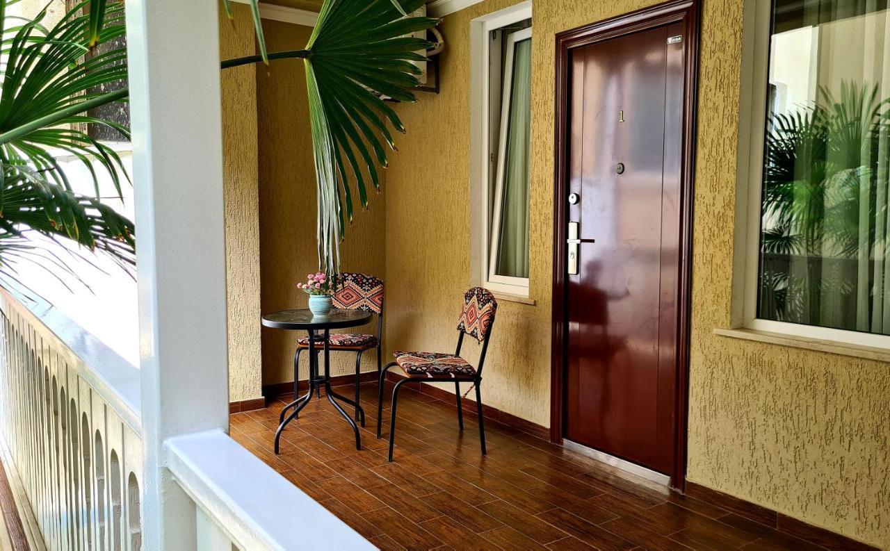 Georgian House Hotel Koetaisi Buitenkant foto