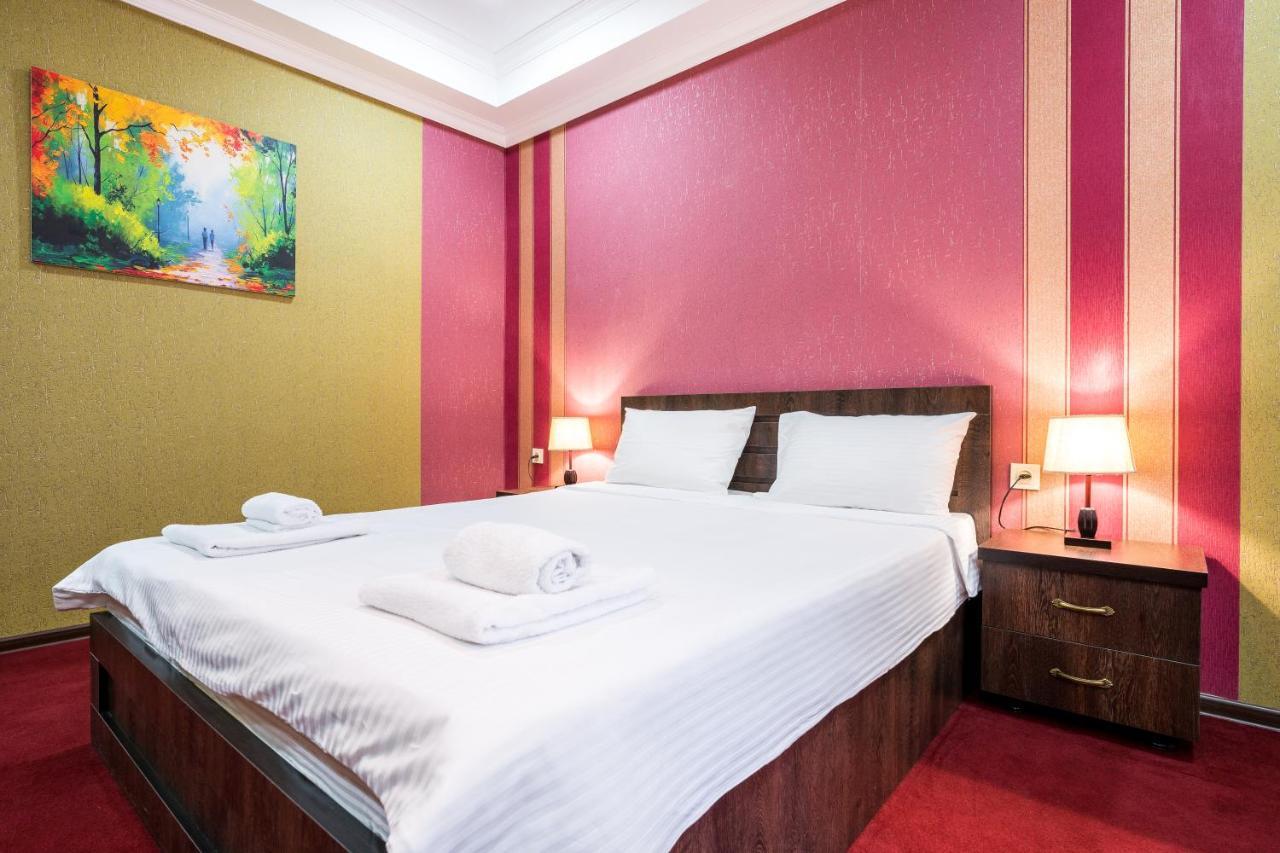 Georgian House Hotel Koetaisi Buitenkant foto