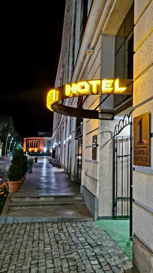 Georgian House Hotel Koetaisi Buitenkant foto